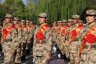 大雷太神了！王大雷两度救险，众媒体人感叹：王大雷真是神！